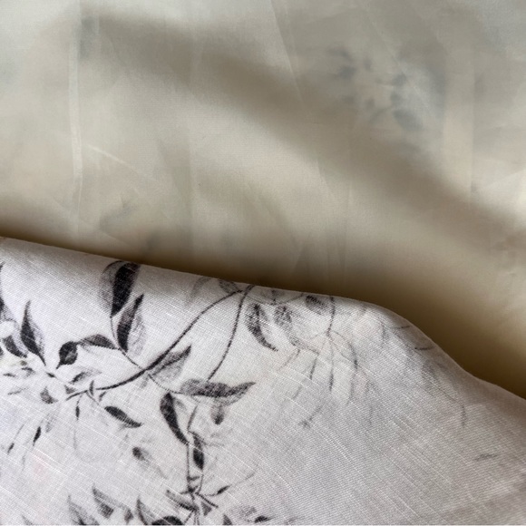 Talbots Floral Pleated A-Line Floral Skirt - Size 6P - Picture 9 of 11